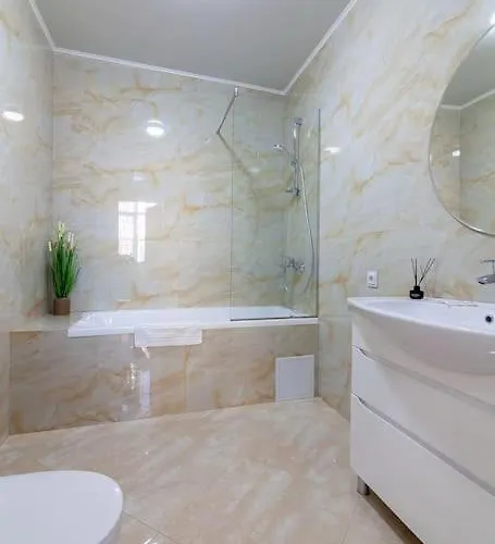 On Kopernyka Street 5 * Leópolis